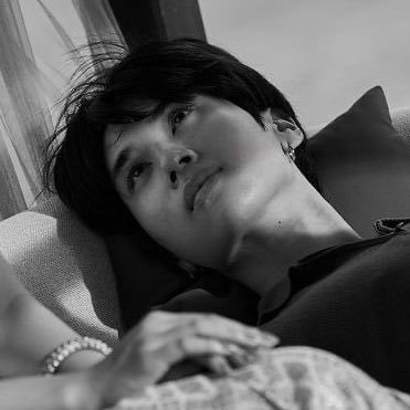 merlvon's profile picture. .