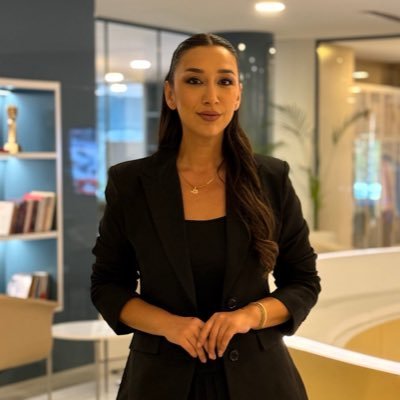 busrasays's profile picture. 