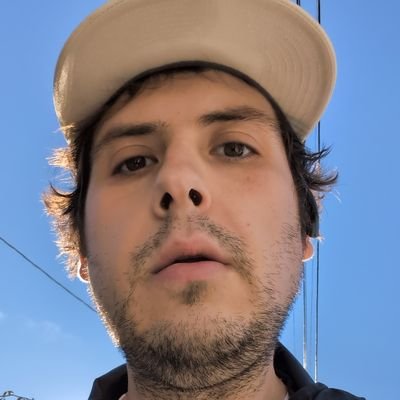 ajeic_'s profile picture. 