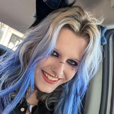 GhostyNixi's profile picture. 27 🏳️‍⚧️ Doggirl / She/Her/Pup/ My beloved 🥰🐈💞@ashabitesu 💞 ~ My darling 🥰 🦌💜 @JenniferRhythm 💜 ~ certified good dog | 18+ MDNI | Barks u