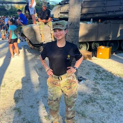 JennyTran286285's profile picture. 