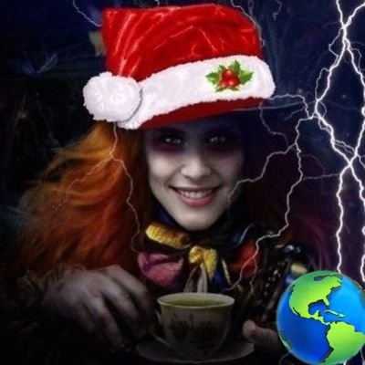 dvv247's profile picture. Когда мы были молодые 
И чушь прекрасную несли,
Фонтаны били голубые
И розы красные росли
Ю.Мориц.