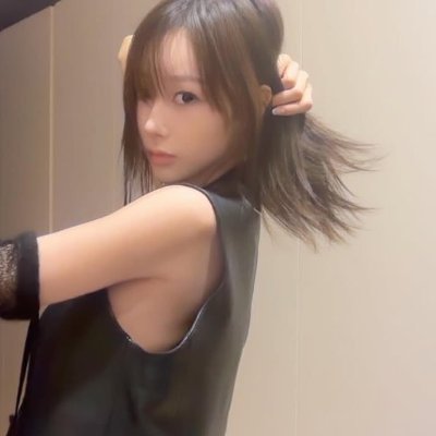 unrulywits's profile picture. I've entered your veins, carving my way to your thoughts, all at once.