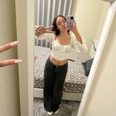 mariahosslerr's profile picture. twitter addicted