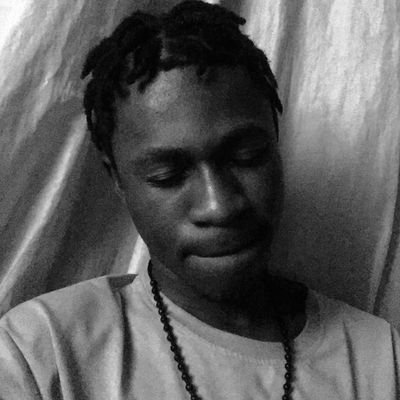 Lil_fendii's profile picture. Hey guys it’sLil Fendii👦🏾
I make smallSmall music vibes here on X
Just your friendly neighborhood artist here🤚🏿
Day-ones know what we’re building💯🙌🏿