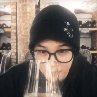 Sonigc7's profile picture. Maderista 🖤 | Army⁷ 💜 | 🎮 | 📚 | 🎬 |