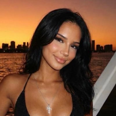 SofiaMoreau0's profile picture. 18 y/o 👸🏽 | Aspiring model 📸