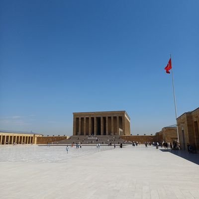 zeynppbayram's profile picture. 