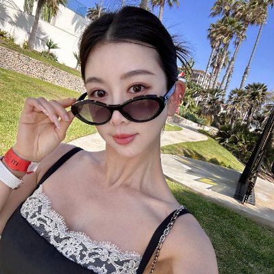 wasluv27's profile picture. While pursuing your dreams, don't forget about life.