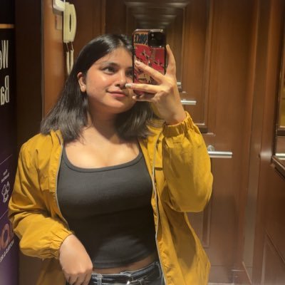 maheaa_07's profile picture. Typing gibberish and calling it 'coding' 💻