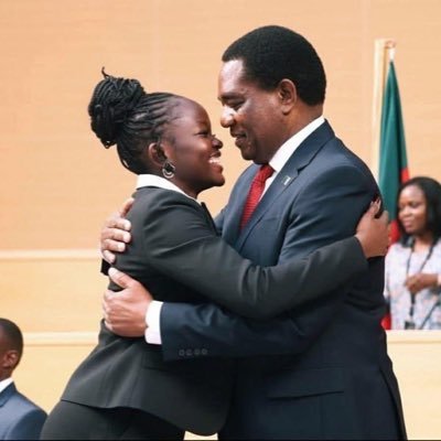 Vladmirpoochin's profile picture. Dangerously optimistic || Man United Type shit