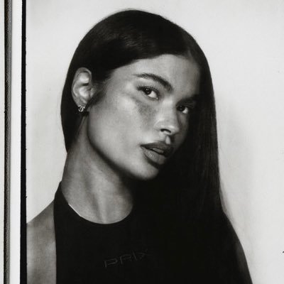 Aleenaapotterr's profile picture. Trying my best to make memories round the world 🌴 || Off-duty Nerd 🤓