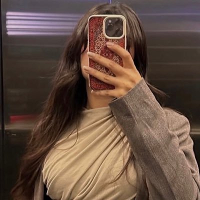 zarimustafaa's profile picture. ژیان ئاسانتر نابێت، تەنها تۆ بەهێزتر دەبیت.