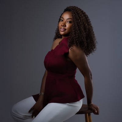 AniKaela_'s profile picture. God's masterpiece ✨. Pharmacist 💊💉. Instagram: anikaela