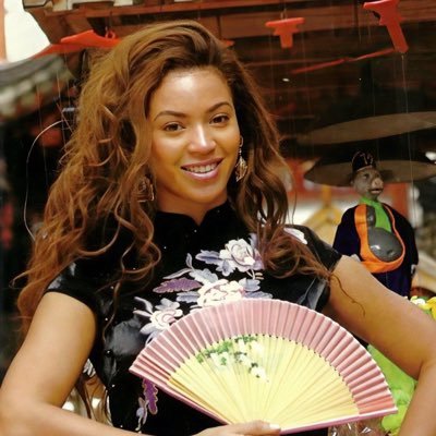 mirkonation's profile picture. that one oomf that really needs to log off ^.^