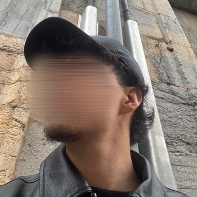 nahligss's profile picture. 