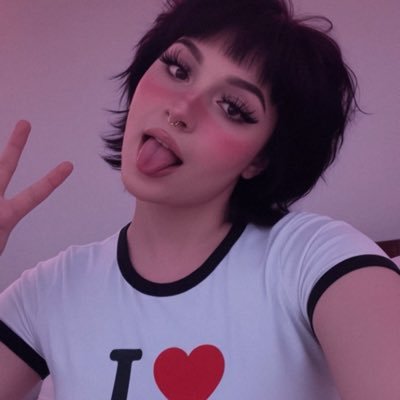 auroras_gooner's profile picture. I’m a fan account for my gorgeous mommy aurora join her instagram or her special account below👇     https://t.co/5VXox4GQOl