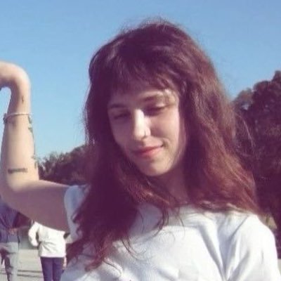 sourhit's profile picture. fanboy ✰ @oliviarodrigo