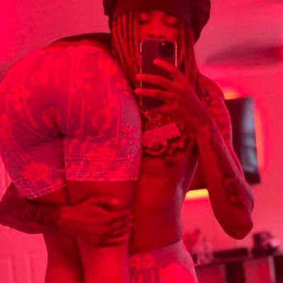 CloutedDumps's profile picture. FULL FREE OF VIDS Link 👇