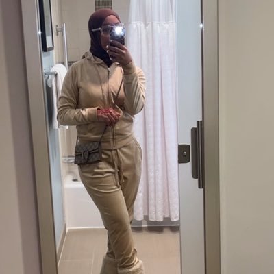 cashhh____'s profile picture. S & J 🩷 | Nurse 🩺💕