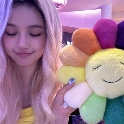 lynnparameninas's profile picture. maior do twitter