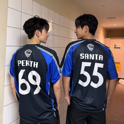 Obsessed_PT's profile picture. ทาสรักเด็กเจ็ม 😌  
Daddy🎸คุณหนู🔥 | ปป🦊บบ🍅 | Archen🌻His bro🌞 | P🐻P🎧 | Jiang🐺LiXing🐰| 🦊Qiu🐯