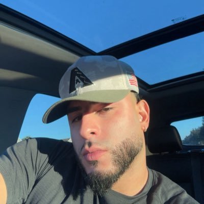 LouSurach_'s profile picture. 🇨🇴🇮🇹