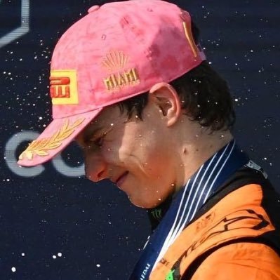 piastrinet's profile picture. @NRLknights @freodockers @oscarpiastri ࣪ ˖ 𖦹°⋆