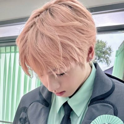 sznswichu's profile picture. ’𝘤𝘢𝘶𝘴𝘦 𝘯𝘦𝘰𝘴 𝘢𝘳𝘦 𝘮𝘺 𝘵𝘰𝘥𝘢𝘺 & 𝘵𝘰𝘮𝘰𝘳𝘳𝘰𝘸 | 𝟐𝟓𝟎𝟒𝟏𝟏 • 𝟐𝟓𝟎𝟒𝟏𝟐