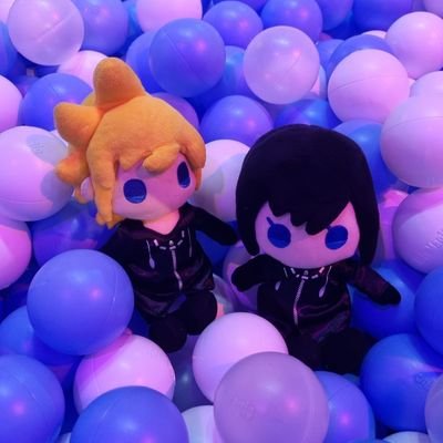RXplushies's profile picture. Sweet and salty journey of Rokushi plushies💛🖤 Upcoming traveling: X(No currently)🛩✈️🧳💗 | running by @yomyompi