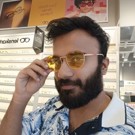 shivaysaklani25's profile picture. 