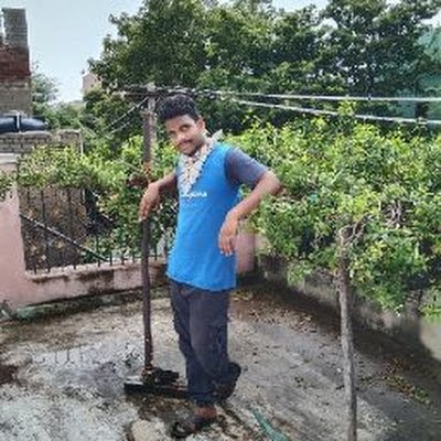 sriuivas1119's profile picture. 