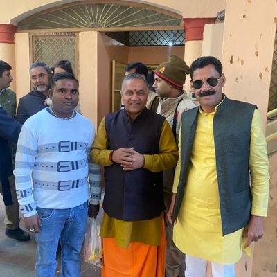 SureshK09137655's profile picture. मंडल मंत्री युवा मोर्चा भाजपा बंगरा मंडल जिला झांसी