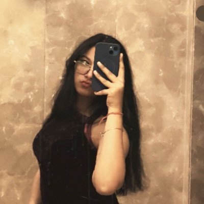 imnerddd's profile picture. fake it till you make it