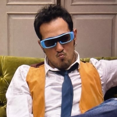 sendeliyorum's profile picture. 