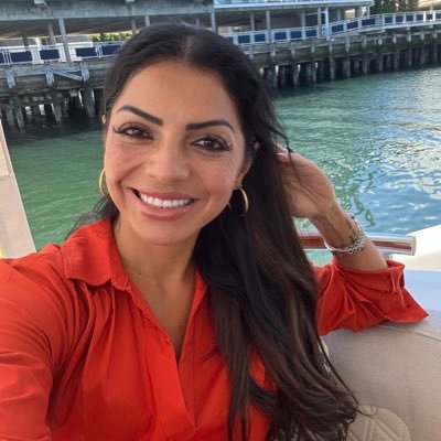 acolombiadev's profile picture. DevRel @ GitHub | Helping devs ship smarter with Copilot & OSS | 🇨🇴 born | 🇺🇸 Army vet | BC survivor | ✍🏽 https://t.co/L7590VnNeV