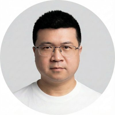 xianlongchen's profile picture. less is more…