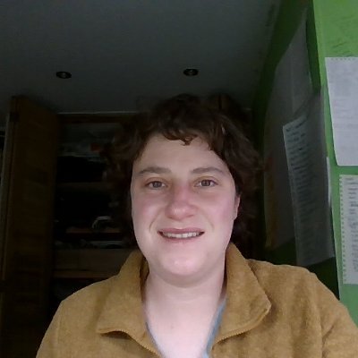 TweetIlanaDev's profile picture. Bogota, Colombia.