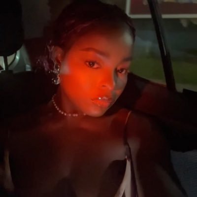 ifeoluw_a's profile picture. lost between quiet waters & loud thoughts. #SheFiSeason13