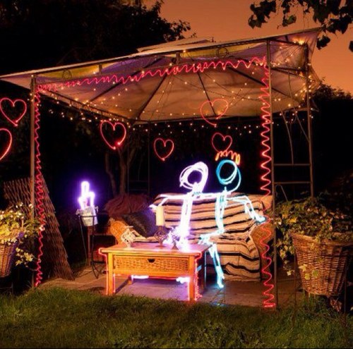 willloydholmes's profile picture. Geek, photographer, light painter, tech whore.