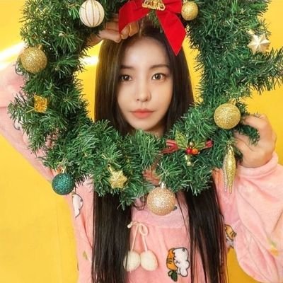 LankasterSilvia's profile picture. 𝕚 𝕛𝕦𝕤𝕥 𝕝𝕠𝕧𝕖 𝕞𝕦𝕤𝕚𝕔 ♪｡•°*☆