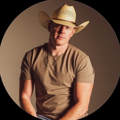 Adamsandermusic's profile picture. Just a kid from North FL with a dream..