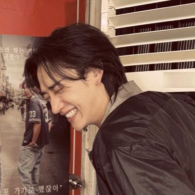 shxxwnew's profile picture. 𝔁 𝓑𝓪𝓷𝓰 𝓝𝓾 𝔁 92 𝔁 𝚂𝚝𝚞𝚌𝚔 𝚠𝚒𝚝𝚑 @_yoonkeeho 𝔁 https://t.co/2Nz8wNH7Ob