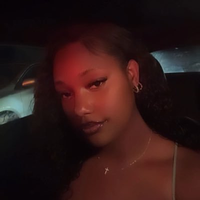 l0vekaylax's profile picture. | insta: makaylaaj._  | hi :)