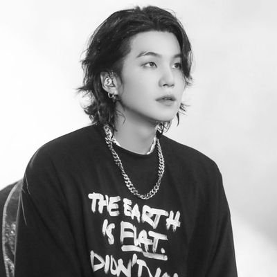 yooniemoney's profile picture. No me interesa ningún coreano que no pertenezca a BTS 
Me paseo a los kpopis