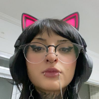 scaryume's profile picture. ✮ Twitch Partner (https://t.co/8YeniFc22D) ✮ E-mail: scaryume@outlook.com ✮ 🩷💛🩵 ✮ 💍 @nova1sz ✮ PICS ACCOUNT: @scarylooks