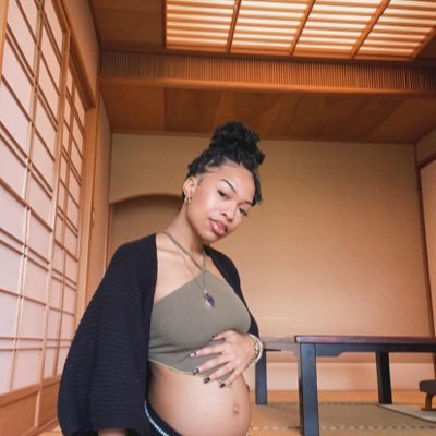 only_one_kat3's profile picture. Just a soul in a world full of Art