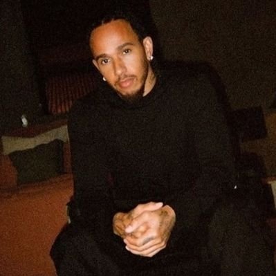 44piastri's profile picture. I will fistfight you over 4481 | @waterparks