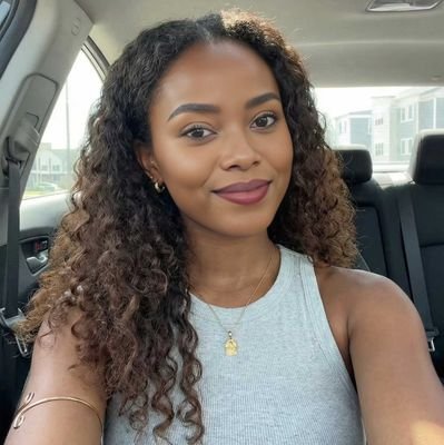 Chicjulia94's profile picture. Model🍫 | Beauty🤎  | Lifestyle🤩 | Discover my Intimate🔞 Click link👇