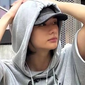 rsielix's profile picture. ⠀ Ꮺ '📁 ts, rosie, hyunlix ۪ ♡날 𓈒